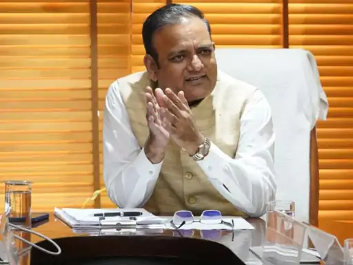 AAP मंत्री राजकुमार आनंद ने इस्तीफा दिया