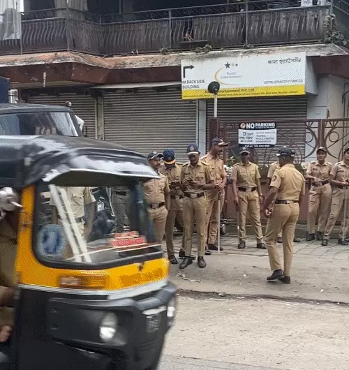 गोविंदा के पैर में गोली लगी