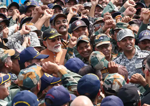 मोदी बोले-हर आतंकी हमले का जवाब अपनी शर्तों पर देंगे