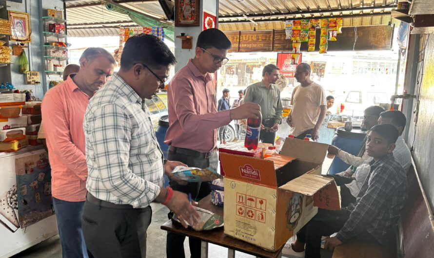 लसाडिया उपखंड में दूसरे दिन भी कार्रवाई: 70 किलो दूषित मावा व मिल्क केक, 10 लीटर कोल्ड ड्रिंक नष्ट…